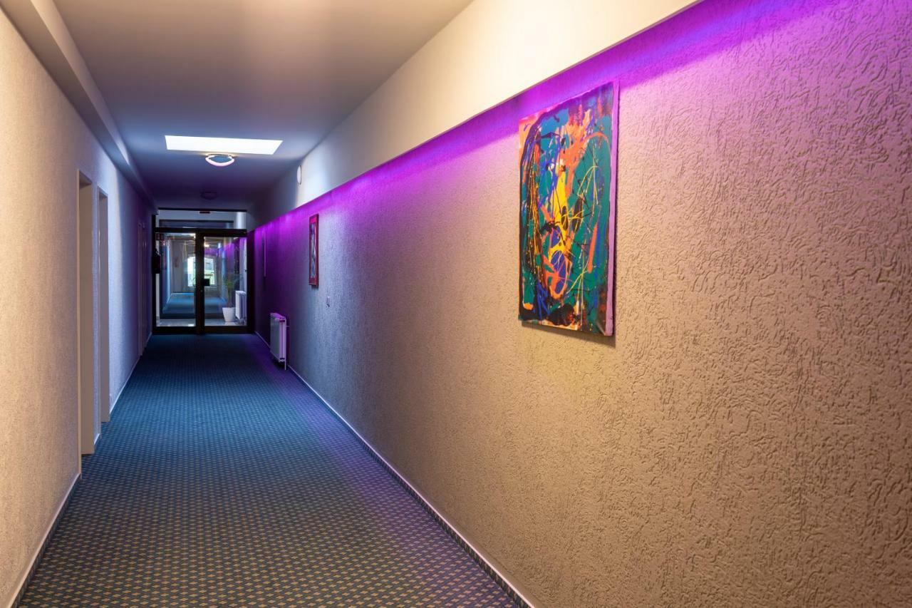 Confour Hotel Burgdorf  Exterior foto